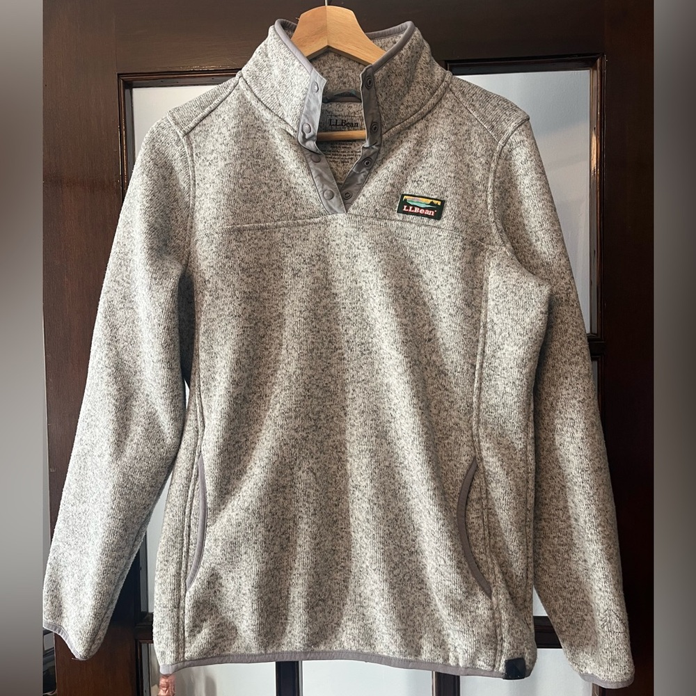 Great Condition L.L. Bean Women’s Heathered Gray Sweater Jacket